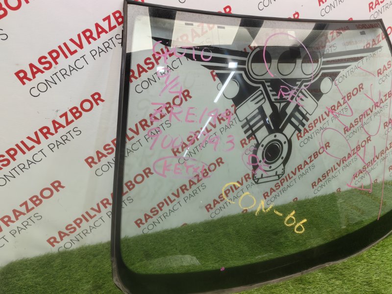 Стекло лобовое, 15000 рублей, Красноярск