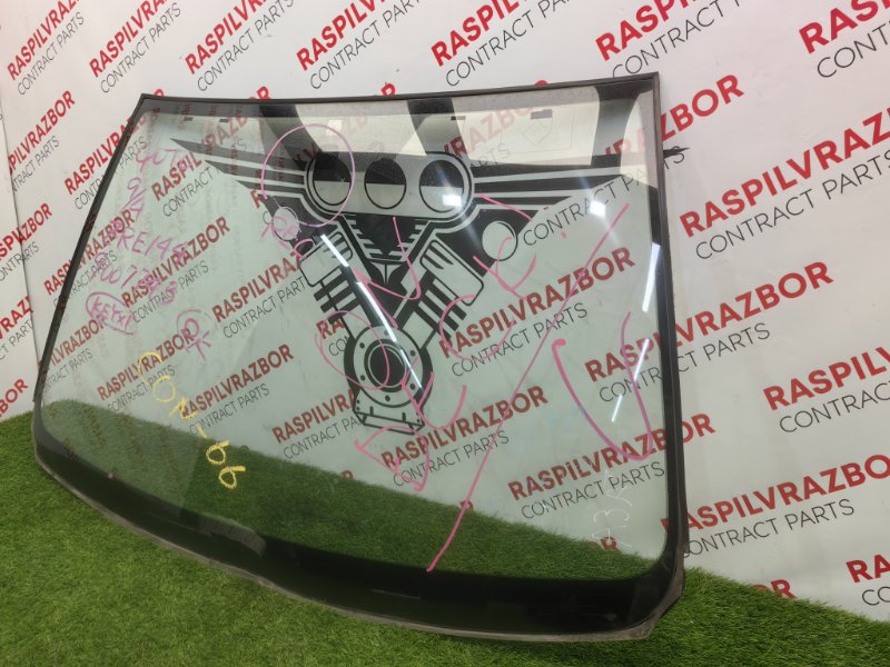 Стекло лобовое, 15000 рублей, Красноярск