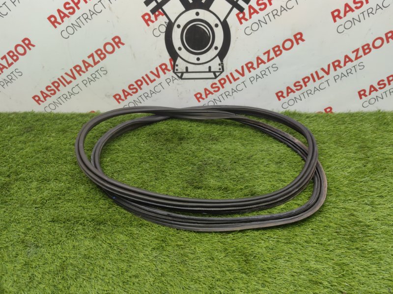 уплотнитель двери багажника, 2000 рублей, Красноярск