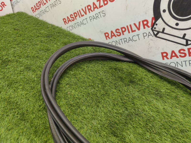 уплотнитель двери багажника, 2000 рублей, Красноярск