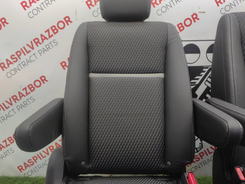 Сиденья комплект, 90000 рублей, Красноярск