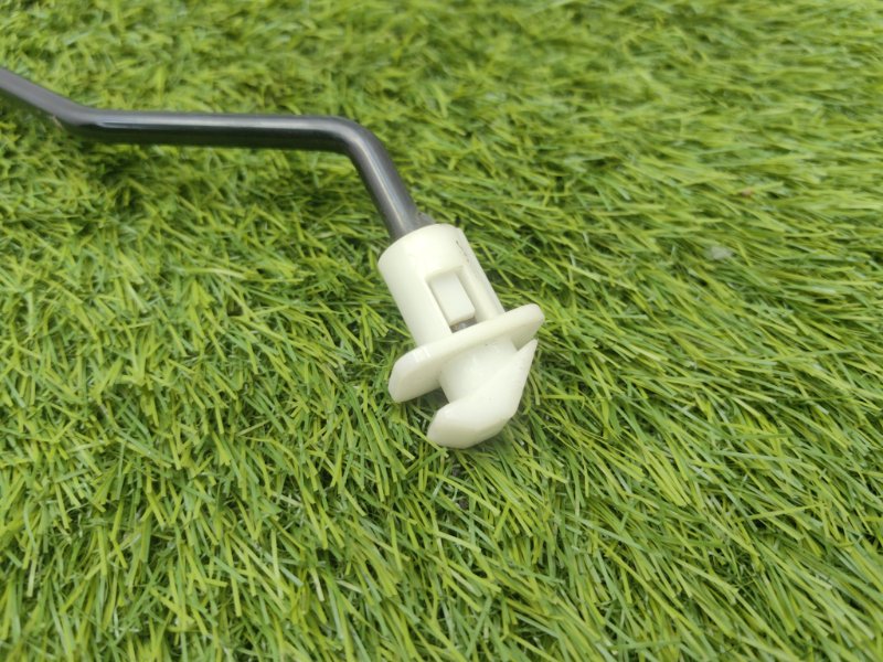 Упор капота, 1500 рублей, Красноярск