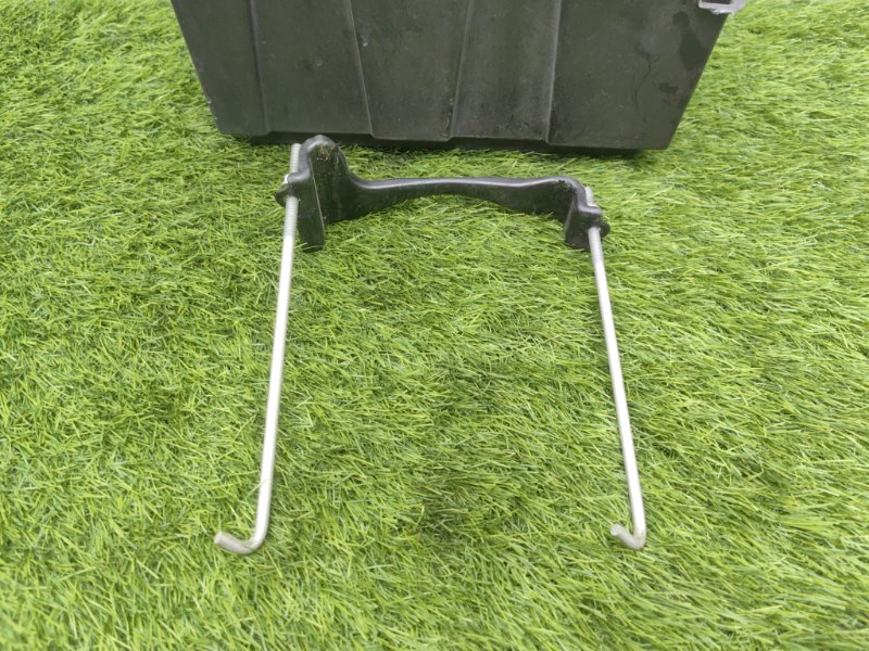 Крепление аккумулятора, 2000 рублей, Красноярск