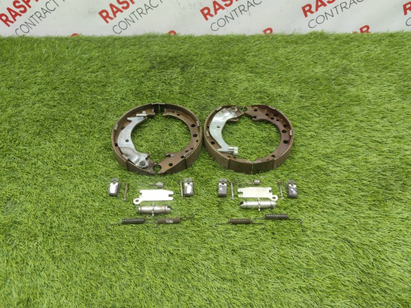 Колодки стояночного тормоза, 3000 рублей, Красноярск