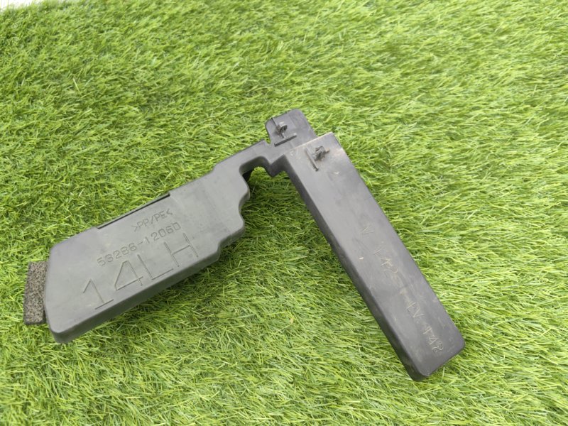 Дефлектор радиатора, 1500 рублей, Красноярск