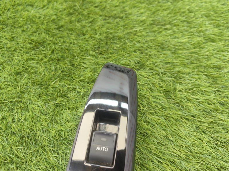 Блок управления стеклоподъемниками, 2000 рублей, Красноярск