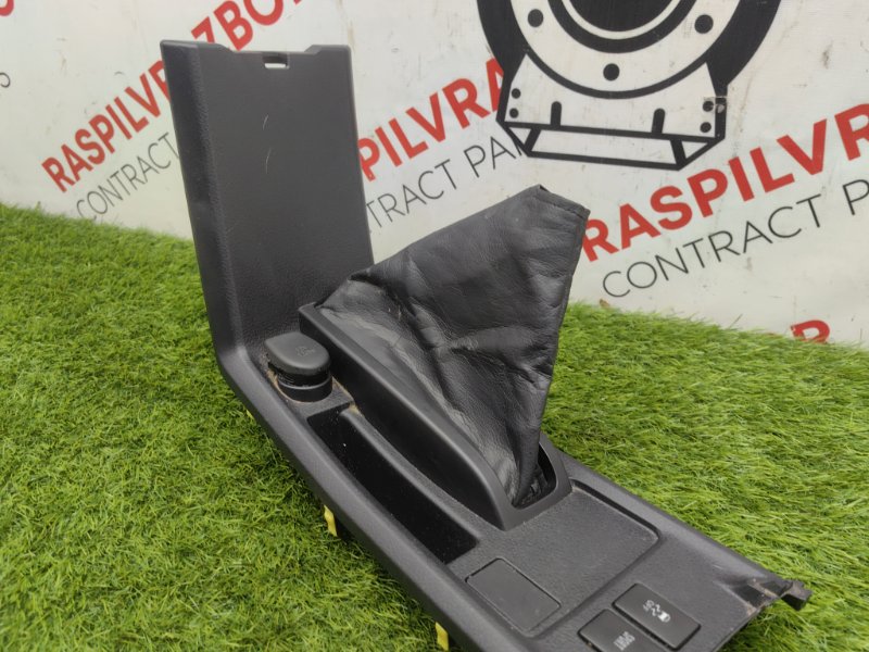 Кожух рычага стояночного тормоза, 3000 рублей, Красноярск