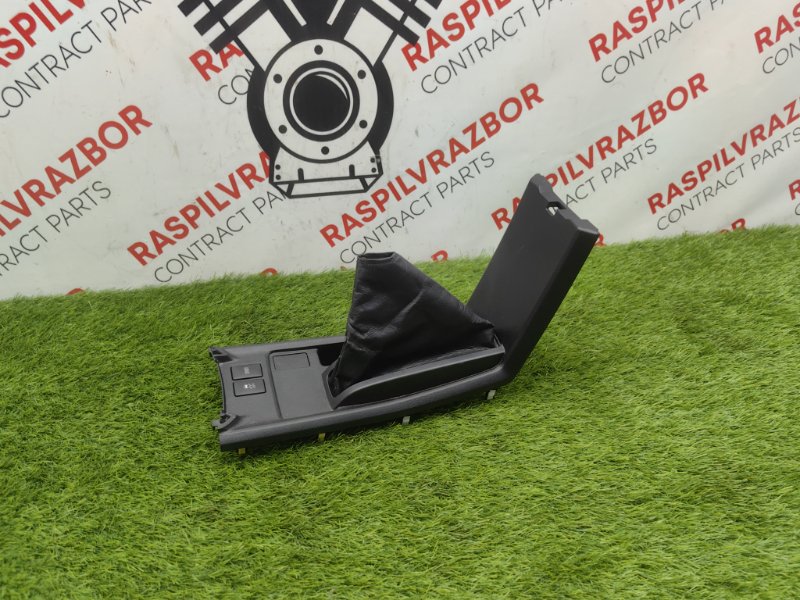 Кожух рычага стояночного тормоза, 3000 рублей, Красноярск