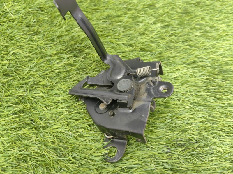 Замок капота, 3000 рублей, Красноярск