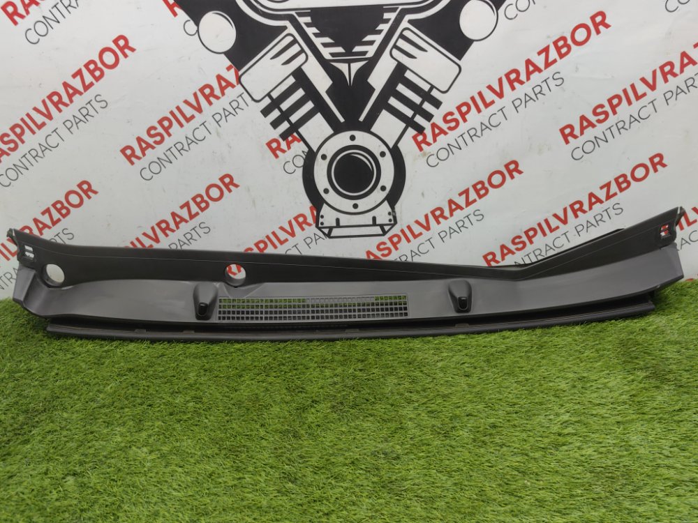 решетка, жабо под дворники, 2000 рублей, Красноярск