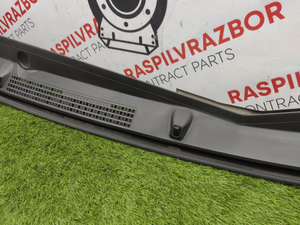 решетка, жабо под дворники, 2000 рублей, Красноярск