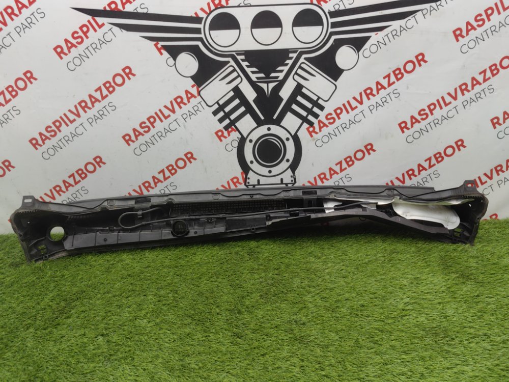 решетка, жабо под дворники, 2000 рублей, Красноярск