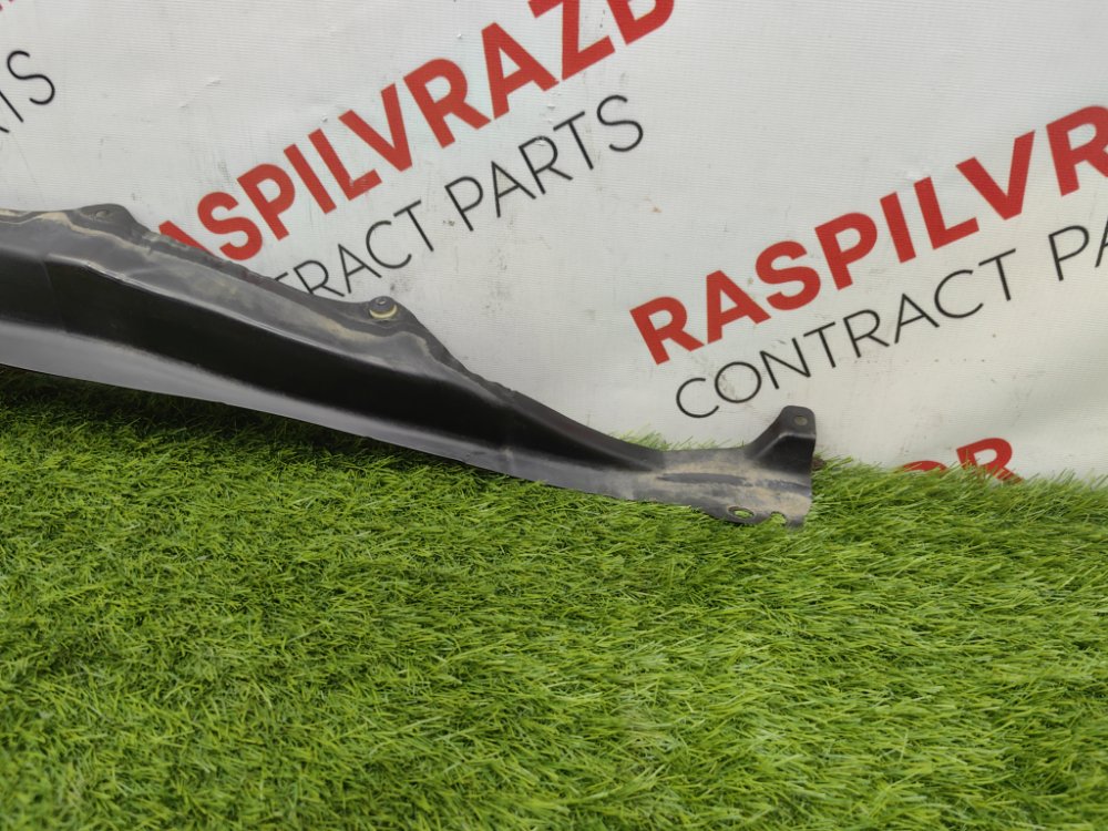 решетка, жабо под дворники, 2000 рублей, Красноярск