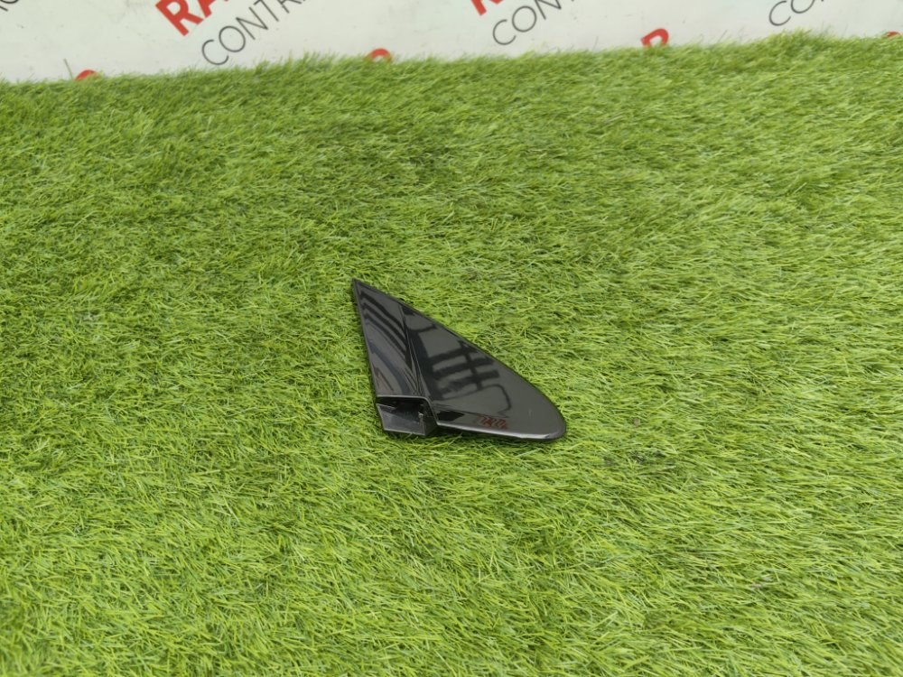 уголок крыла, 1000 рублей, Красноярск