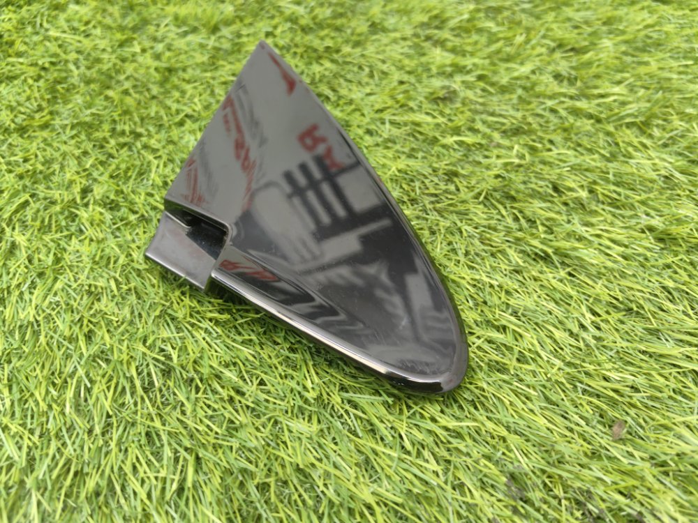 уголок крыла, 1000 рублей, Красноярск