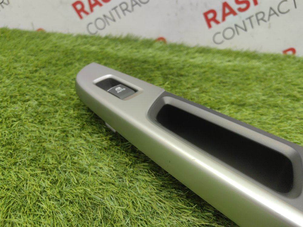 Блок управления стеклоподъемниками, 2000 рублей, Красноярск