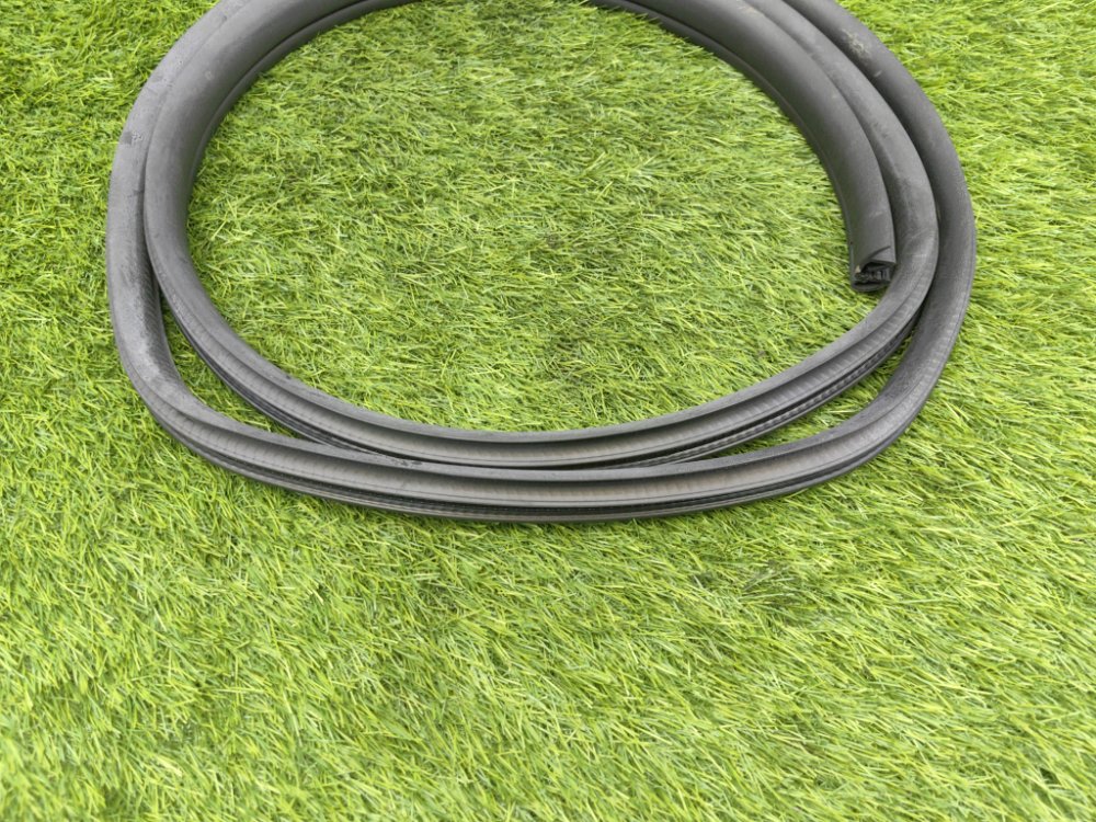 уплотнитель двери, 1500 рублей, Красноярск