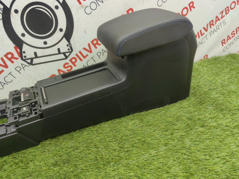 Подлокотник, 9000 рублей, Красноярск