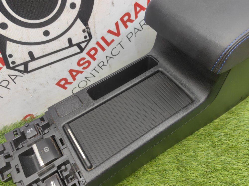 Подлокотник, 9000 рублей, Красноярск