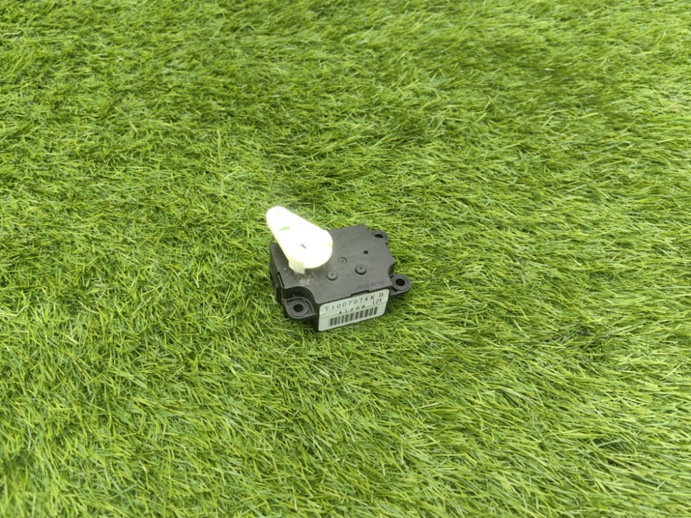 мотор заслонки печки, 1100 рублей, Красноярск