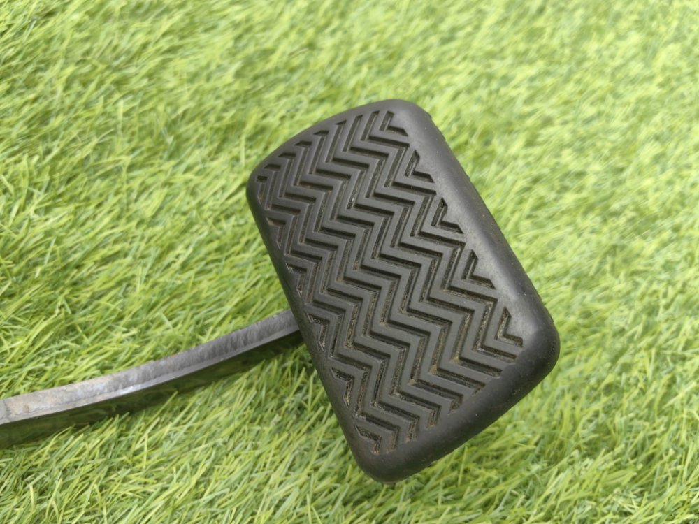 Педаль тормоза, 1500 рублей, Красноярск