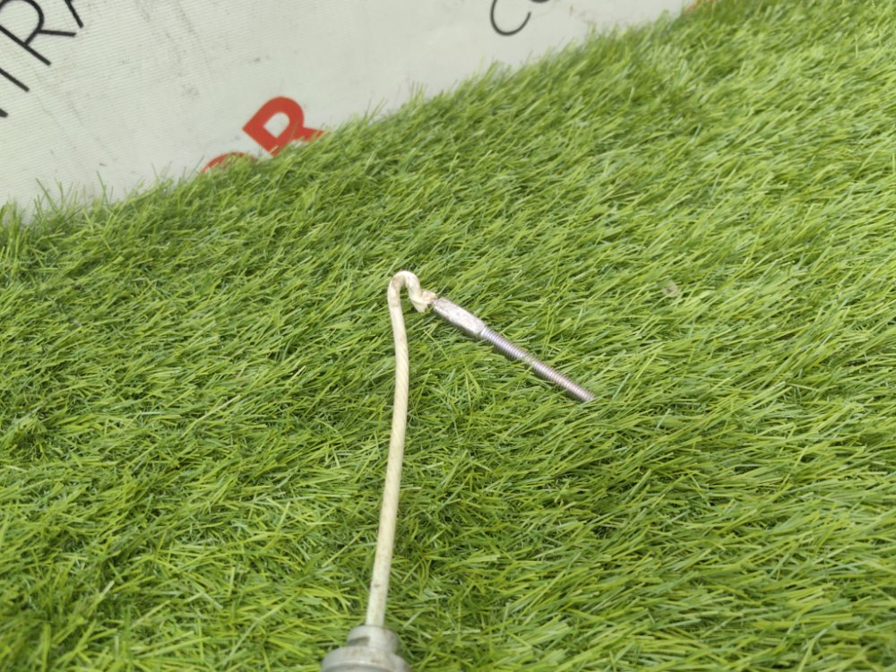 тросик ручного тормоза центральный, 1500 рублей, Красноярск