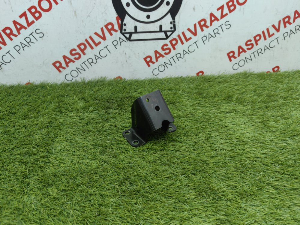 Кронштейн двигателя, 2000 рублей, Красноярск