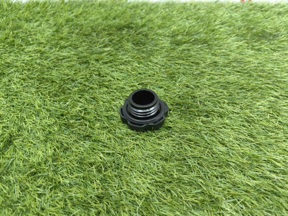 Крышка маслозаливной горловины, 1000 рублей, Красноярск