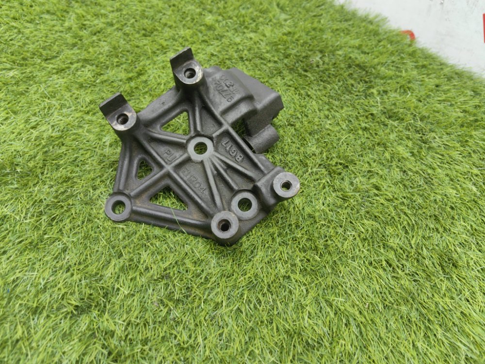 Кронштейн компрессора кондиционера, 2000 рублей, Красноярск