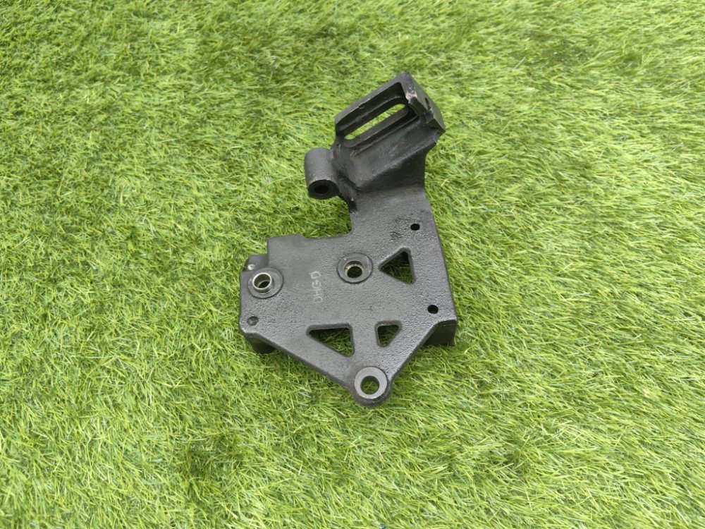 Кронштейн компрессора кондиционера, 2000 рублей, Красноярск