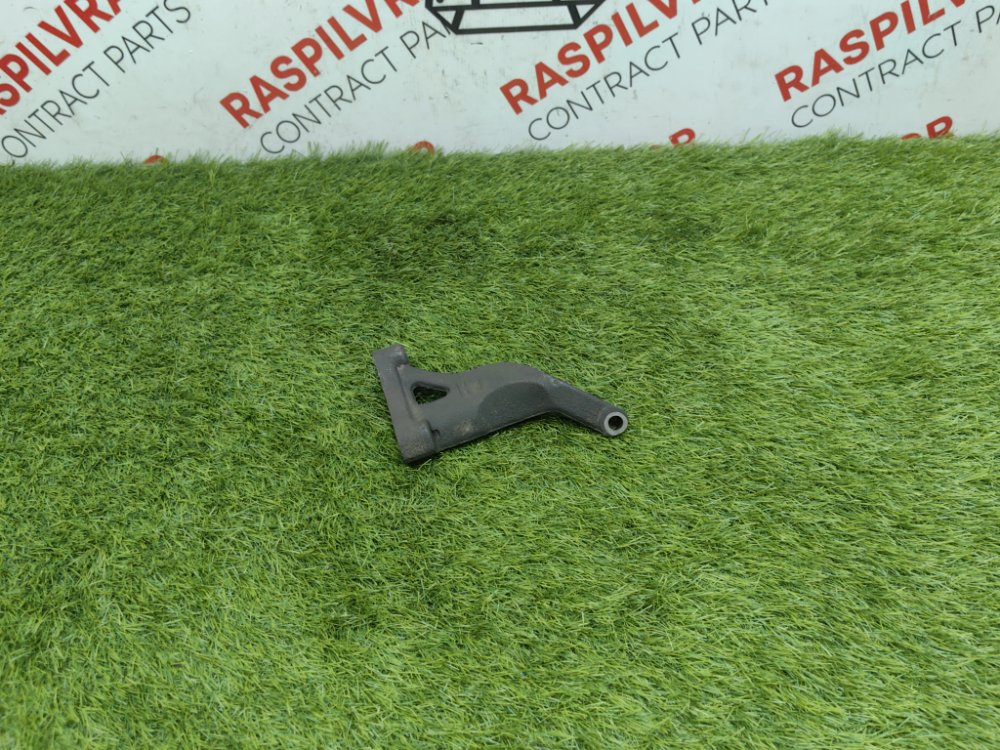 кронштейн мкпп, 2000 рублей, Красноярск