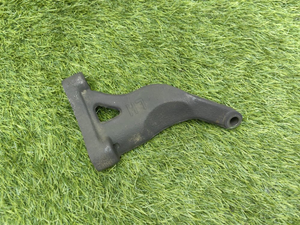 кронштейн мкпп, 2000 рублей, Красноярск