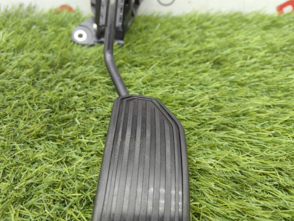 Педаль газа, 1100 рублей, Красноярск