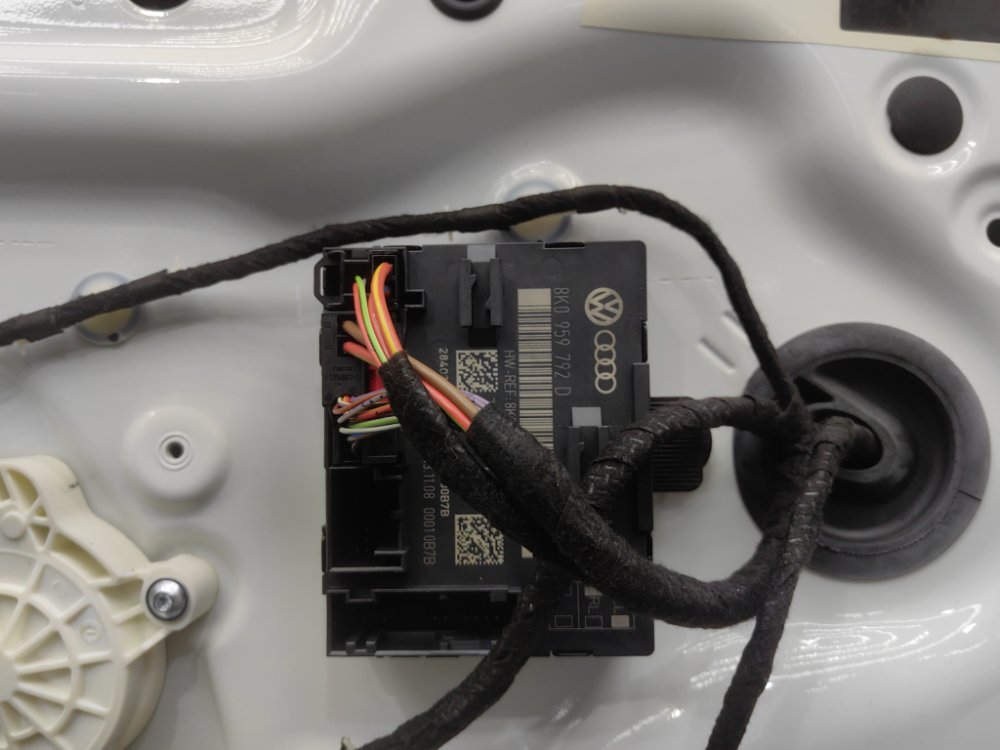 Дверь боковая, 15000 рублей, Красноярск