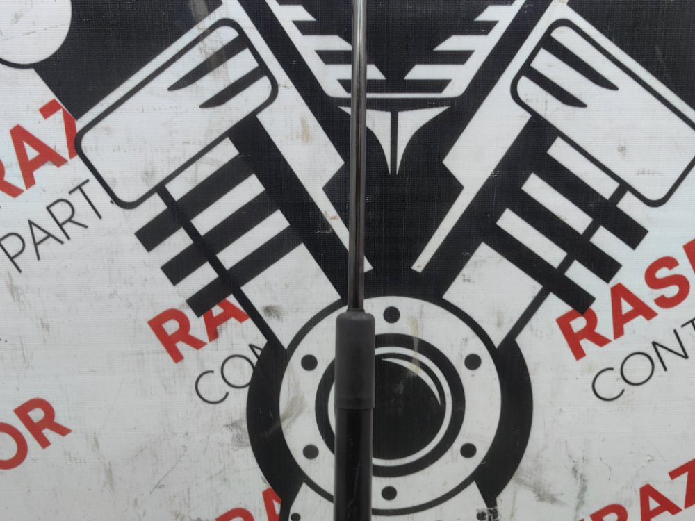 Амортизатор капота, 1500 рублей, Красноярск