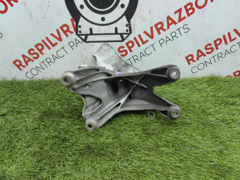 Кронштейн двигателя, 2000 рублей, Красноярск