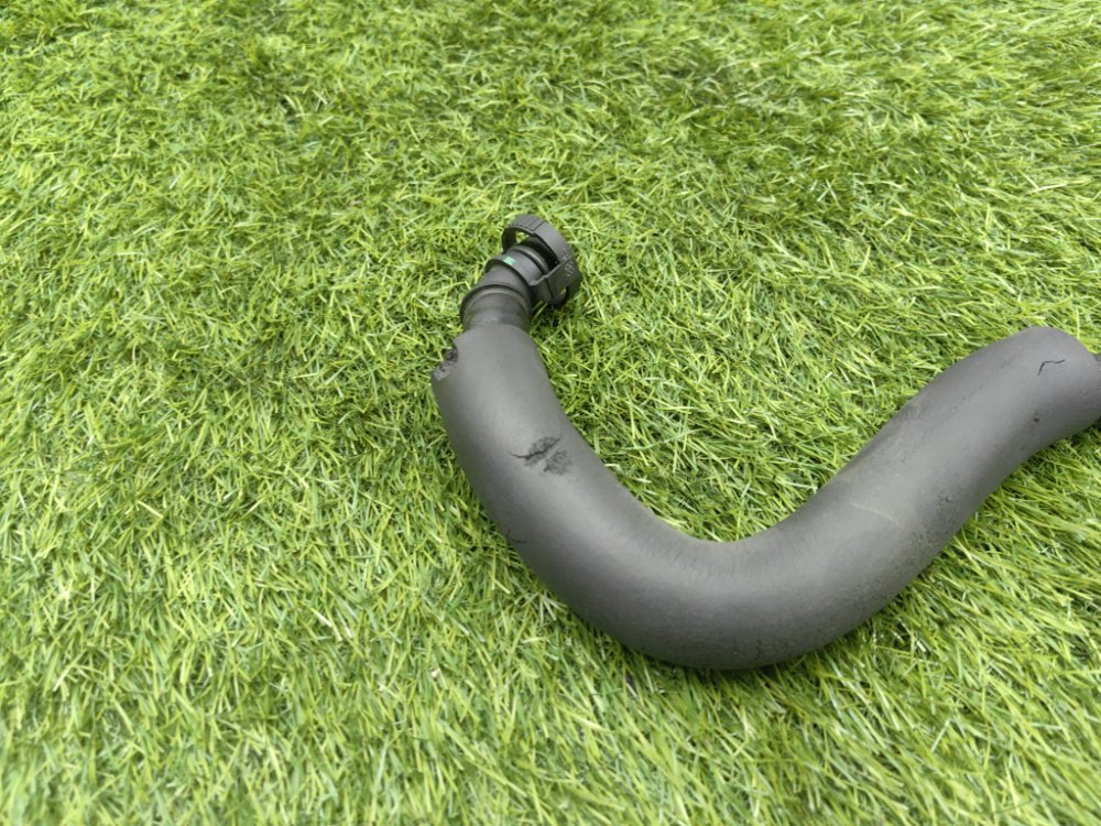 патрубок картерных газов, 1500 рублей, Красноярск