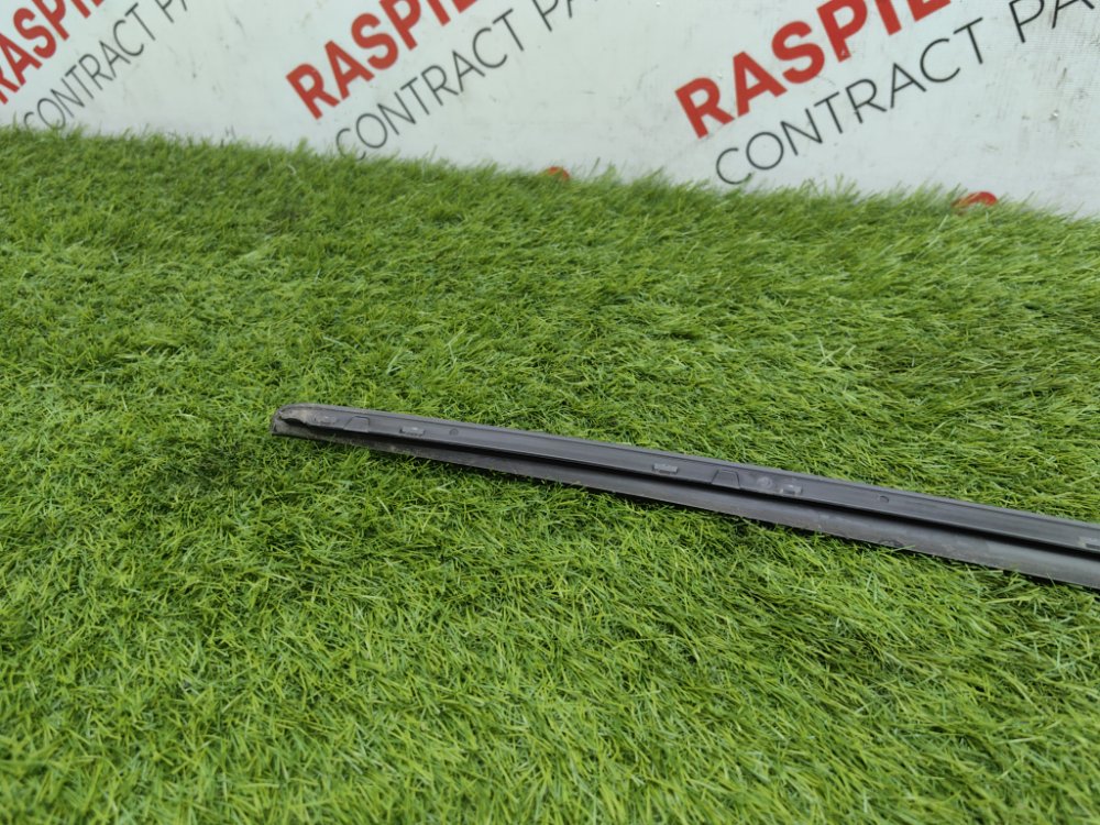 Молдинг лобового стекла, 2000 рублей, Красноярск