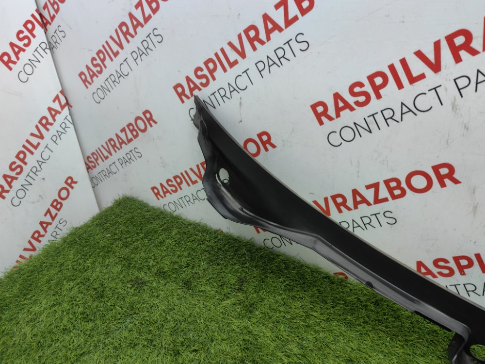 решетка, жабо под дворники, 1500 рублей, Красноярск