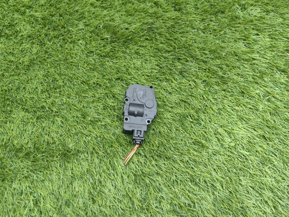 мотор заслонки печки, 1000 рублей, Красноярск