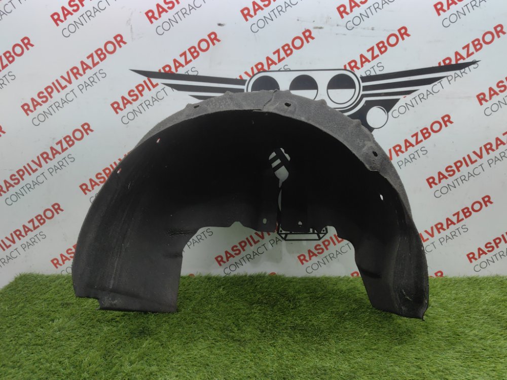 Подкрылок, 2000 рублей, Красноярск