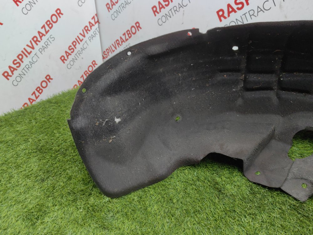 Подкрылок, 2000 рублей, Красноярск