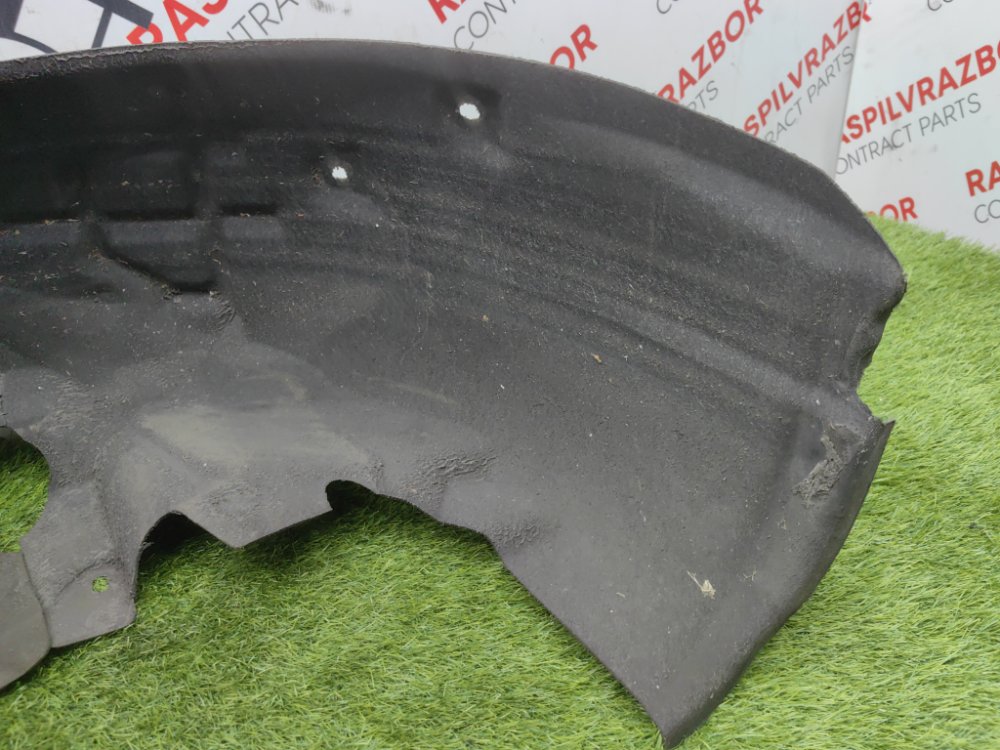 Подкрылок, 2000 рублей, Красноярск