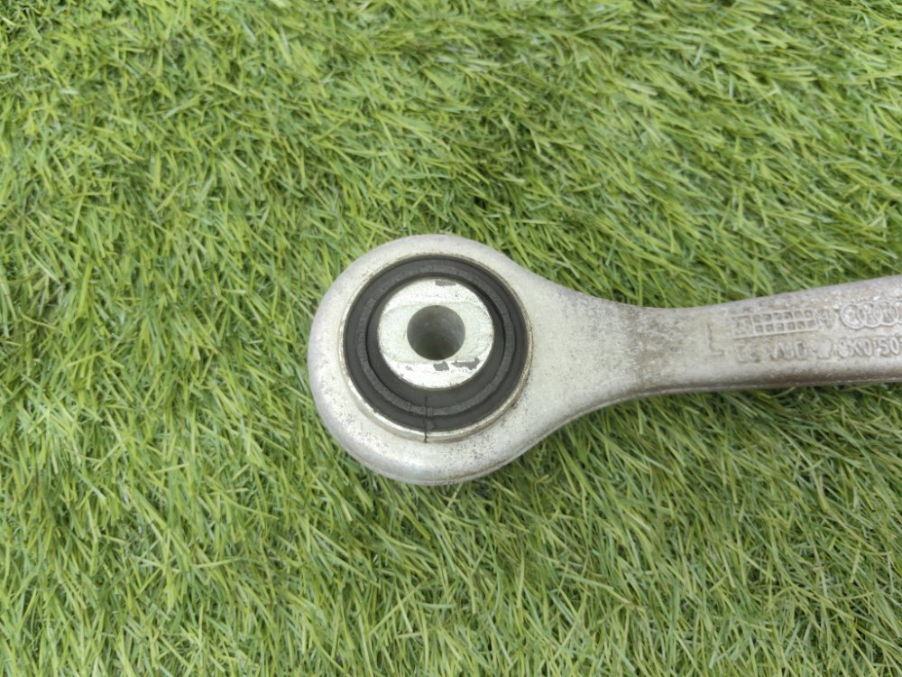 Рычаг подвески верхний, 1500 рублей, Красноярск