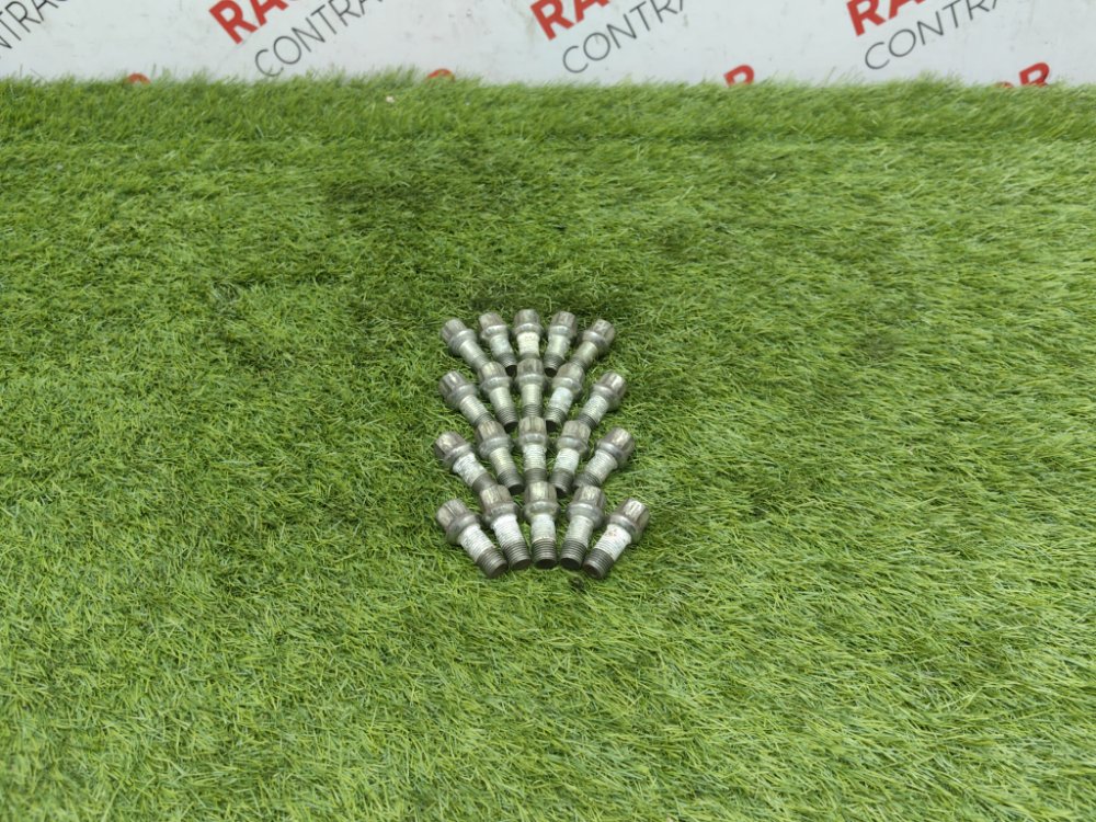 Болт колесный, 2000 рублей, Красноярск