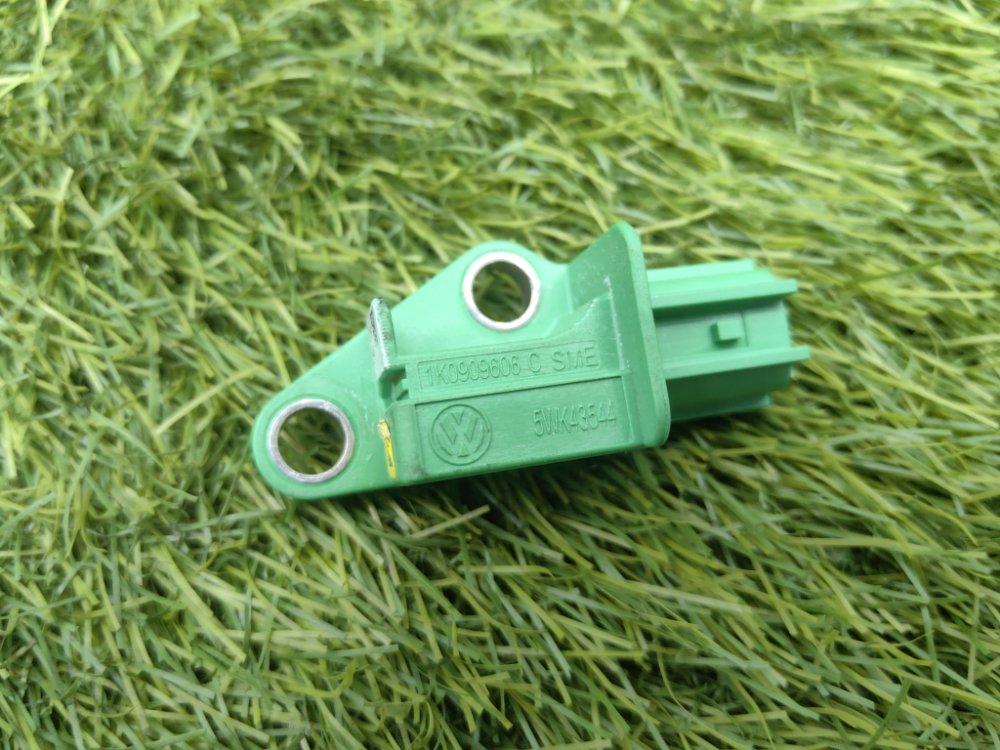 датчик airbag, 1000 рублей, Красноярск