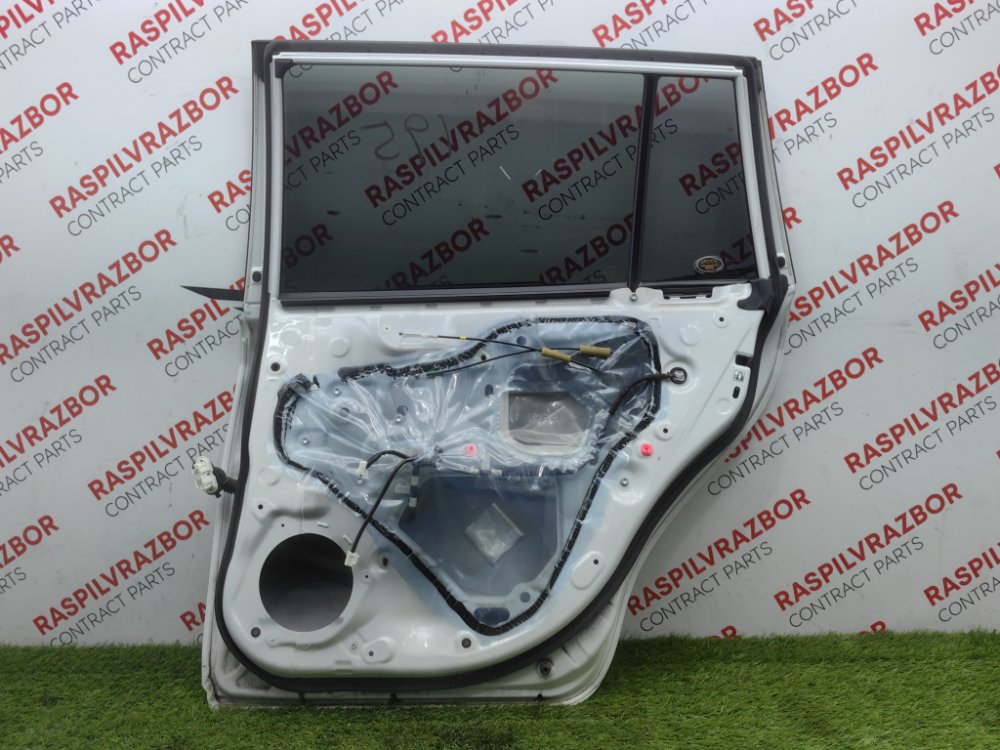 Дверь боковая, 35000 рублей, Красноярск