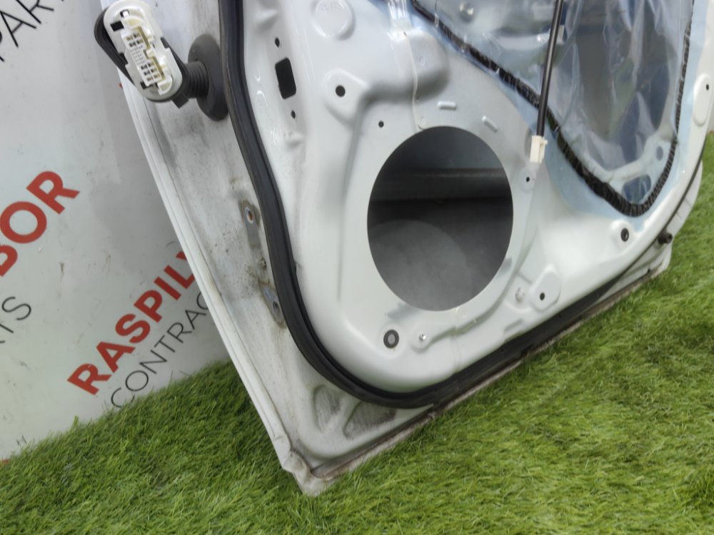 Дверь боковая, 35000 рублей, Красноярск