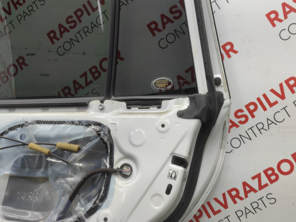 Дверь боковая, 35000 рублей, Красноярск