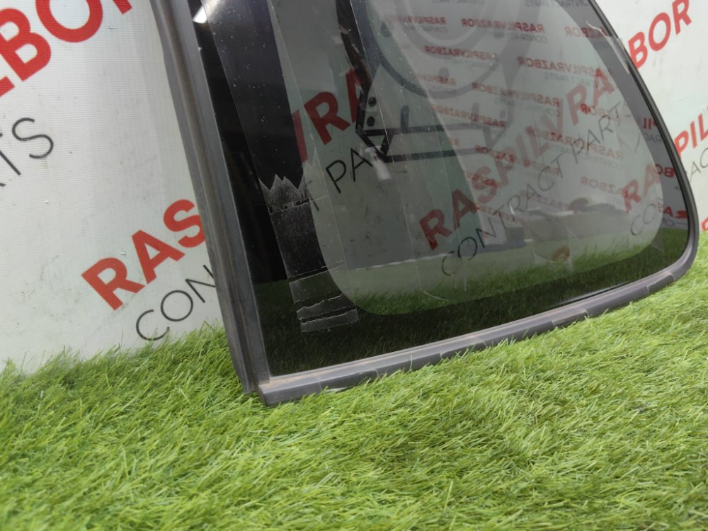 стекло боковое, 4000 рублей, Красноярск